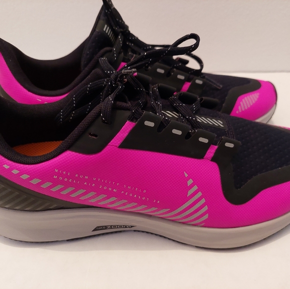 Nike Run Utility Shield Air Zoom Pegasus 36 Women's Size 9 Running Shoes - Picture 5 of 11